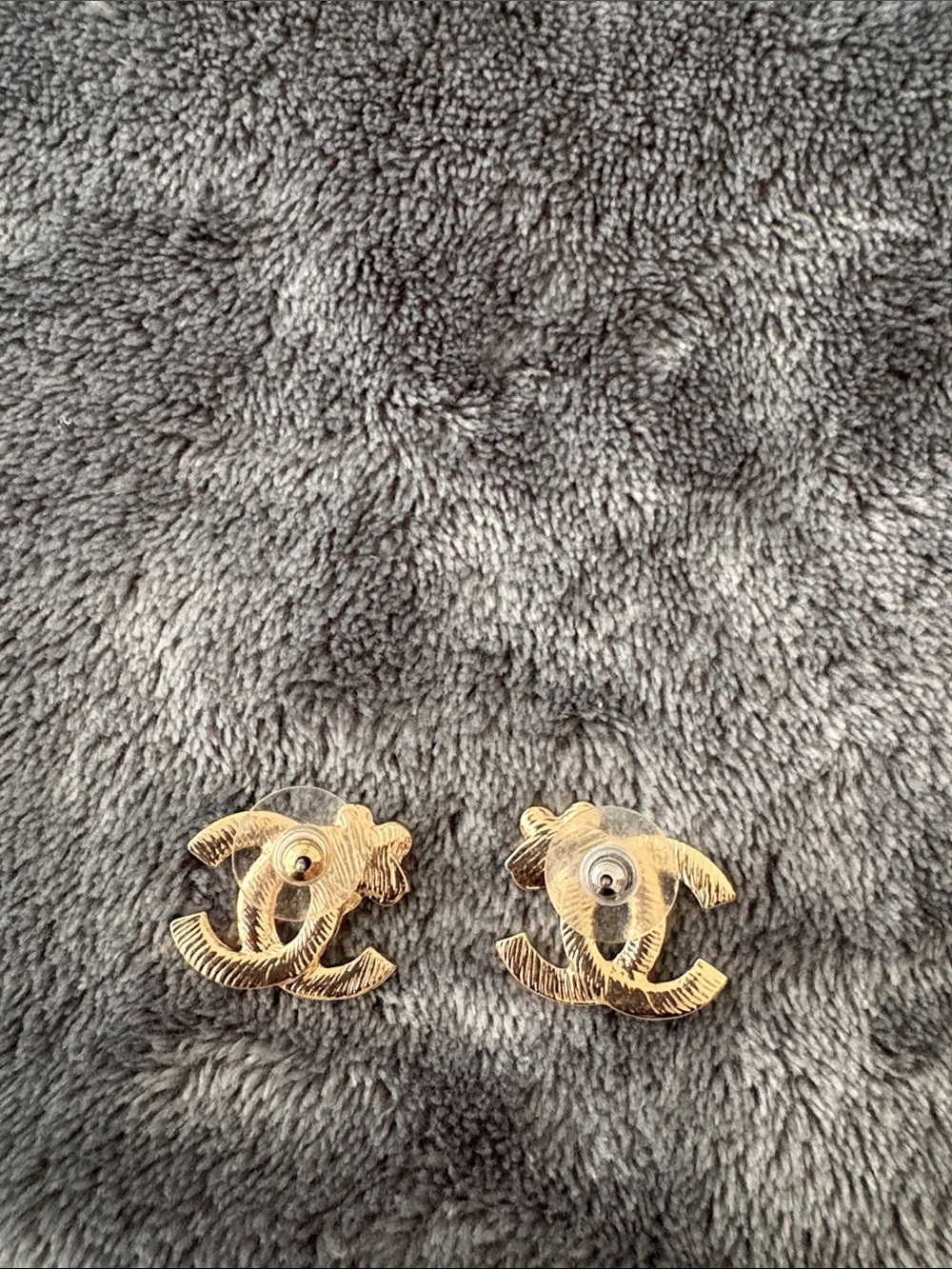 Gold pearl earrings - Picture 2 of 2